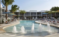 B Resort Orlando Zero-entry Pool