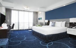 B Resort Orlando room with king bed