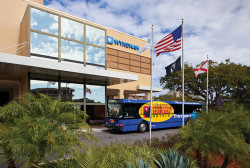 Wyndham Lake Buena Vista Resort Shuttle