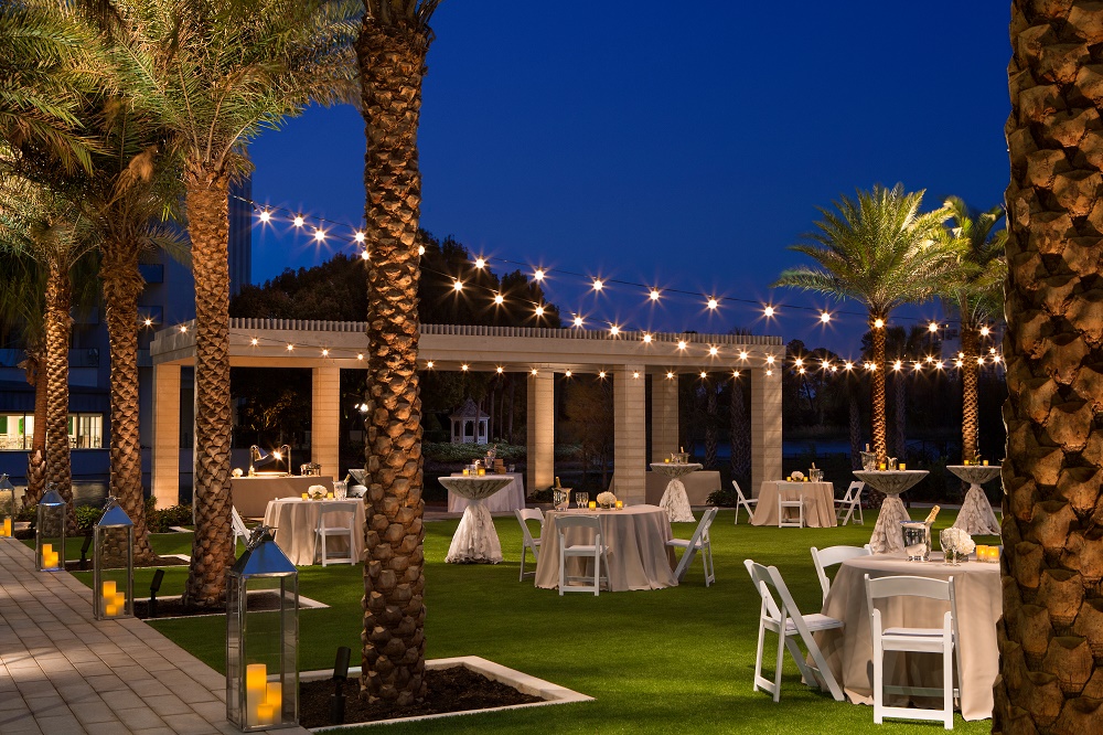 Hilton-Buena-Vista-Palace-Disney-Springs-Hotels-Outdoor-Events