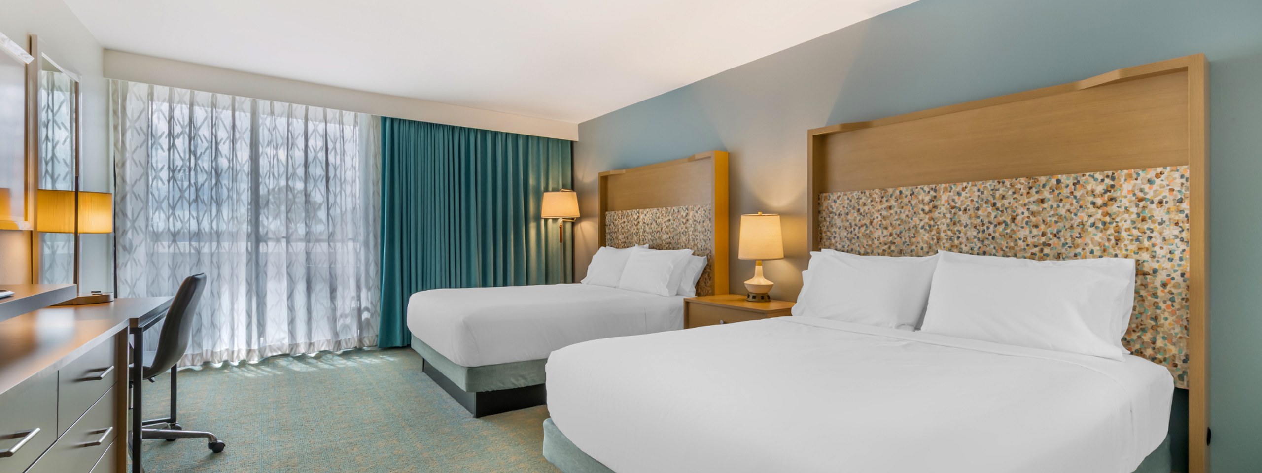 Holiday Inn Orlando Disney Springs Area Two Queen Guest Room