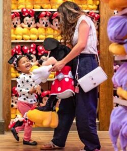 Mom and young daughter Disney Springs®
