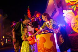 FY25_WDW_MK_MNSSHP_Candy-600x400-bf06395