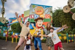 WDW - DHS - Family with Woody at Toy Story Land